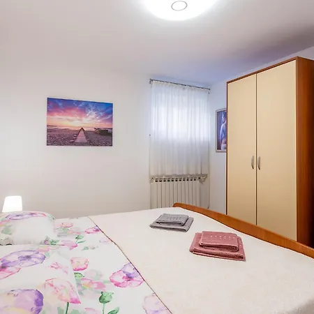Guest house Perka Near Pula