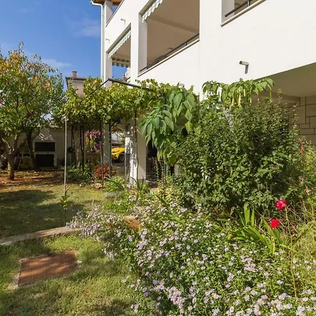 Guest house Perka Near Pula