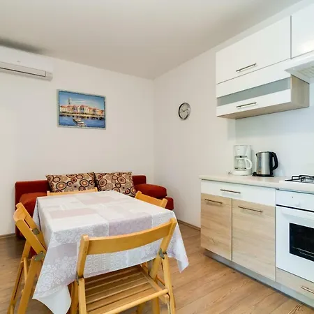 Guest house Perka Near Pula